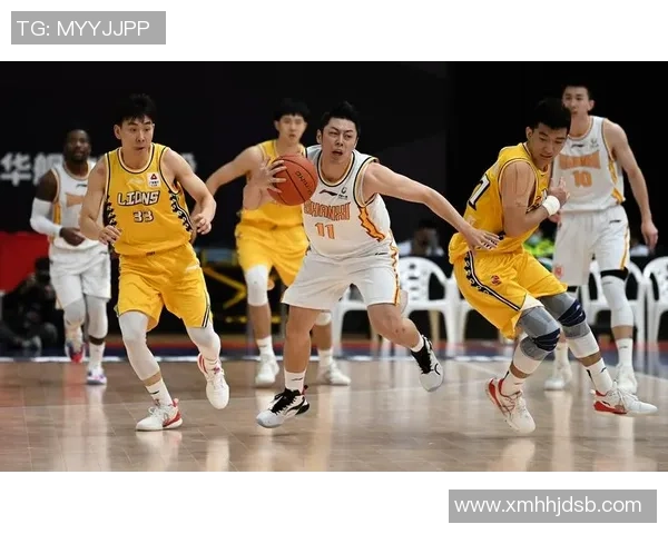 杭州篮球队与深圳篮球队赛后分析实力对比与战术探讨 杭州篮球队与深圳篮球队赛后分析实力对比与战术探讨