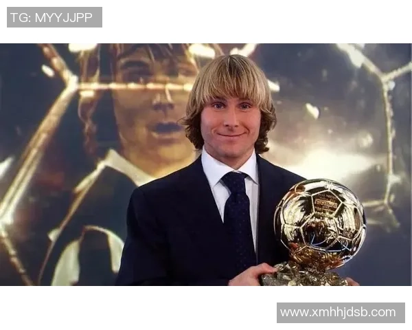 昔日绿茵场上的传奇巨星们如何在辉煌后重塑自我与人生